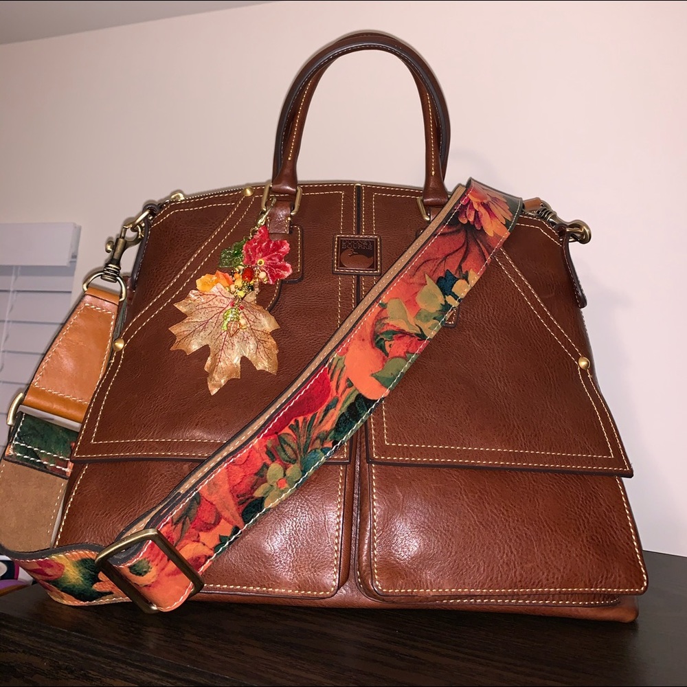 Dooney & Bourke Clayton 🌰🍂🍁Chestnut 🍁🍂🌰
